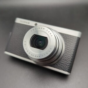 FUJIFILM / 富士フイルム 【XF1】デジタルカメラ ジャンク (管理番号Y0305155)