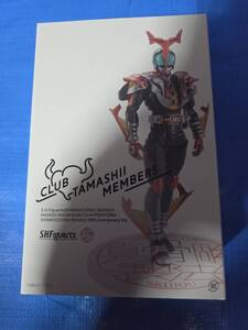 【未開封品】 S.H.Figuarts(真骨彫製法) 仮面ライダーカブト ハイパーフォーム 真骨彫製法 10th Anniversary Ver.