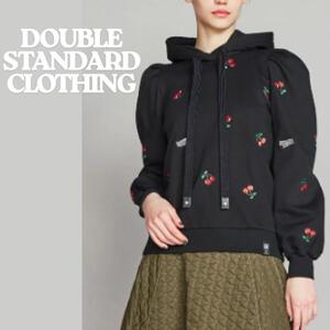 Красивая толстовка Double Standard Clothing с вышивкой вишни и пышными рукавами 36 DSC