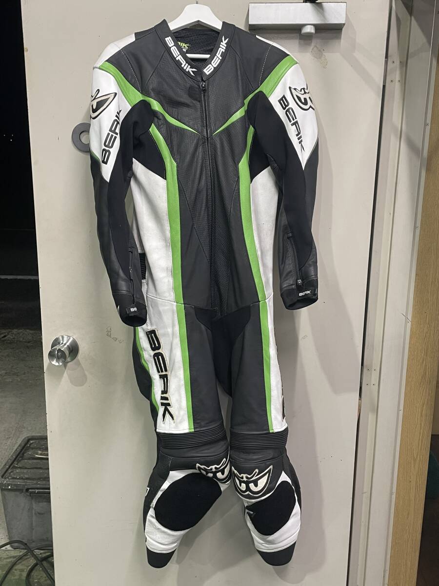 2025年最新】Yahoo!オークション -レーシングスーツ(オートバイ