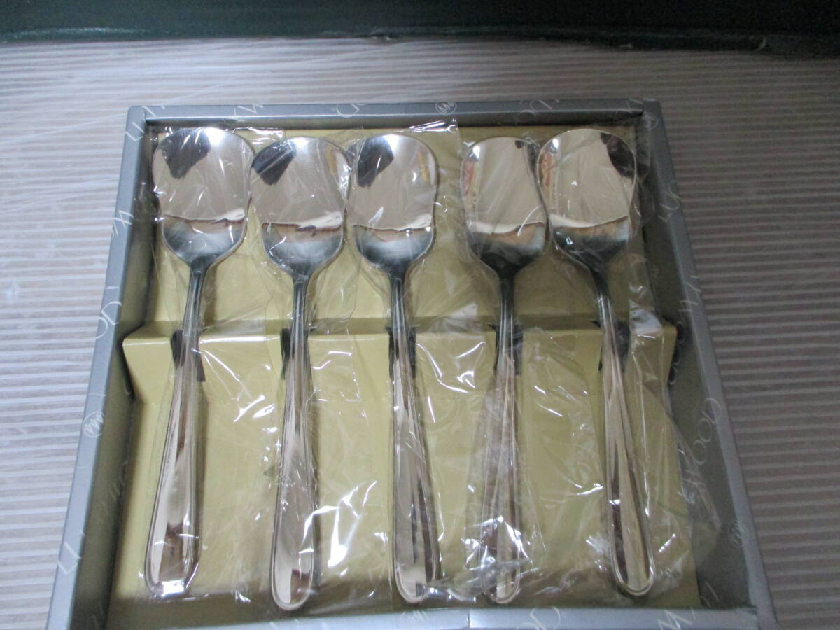 B【未使用品】LUCKYWOOD カトラリーセット 計25本 ステンレス B【未使用品】LUCKYWOOD カトラリーセット 計25本 ステンレス 未