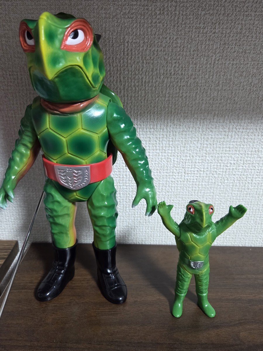 Yahoo!オークション -「東映レトロソフビ v3」(フィギュア) の