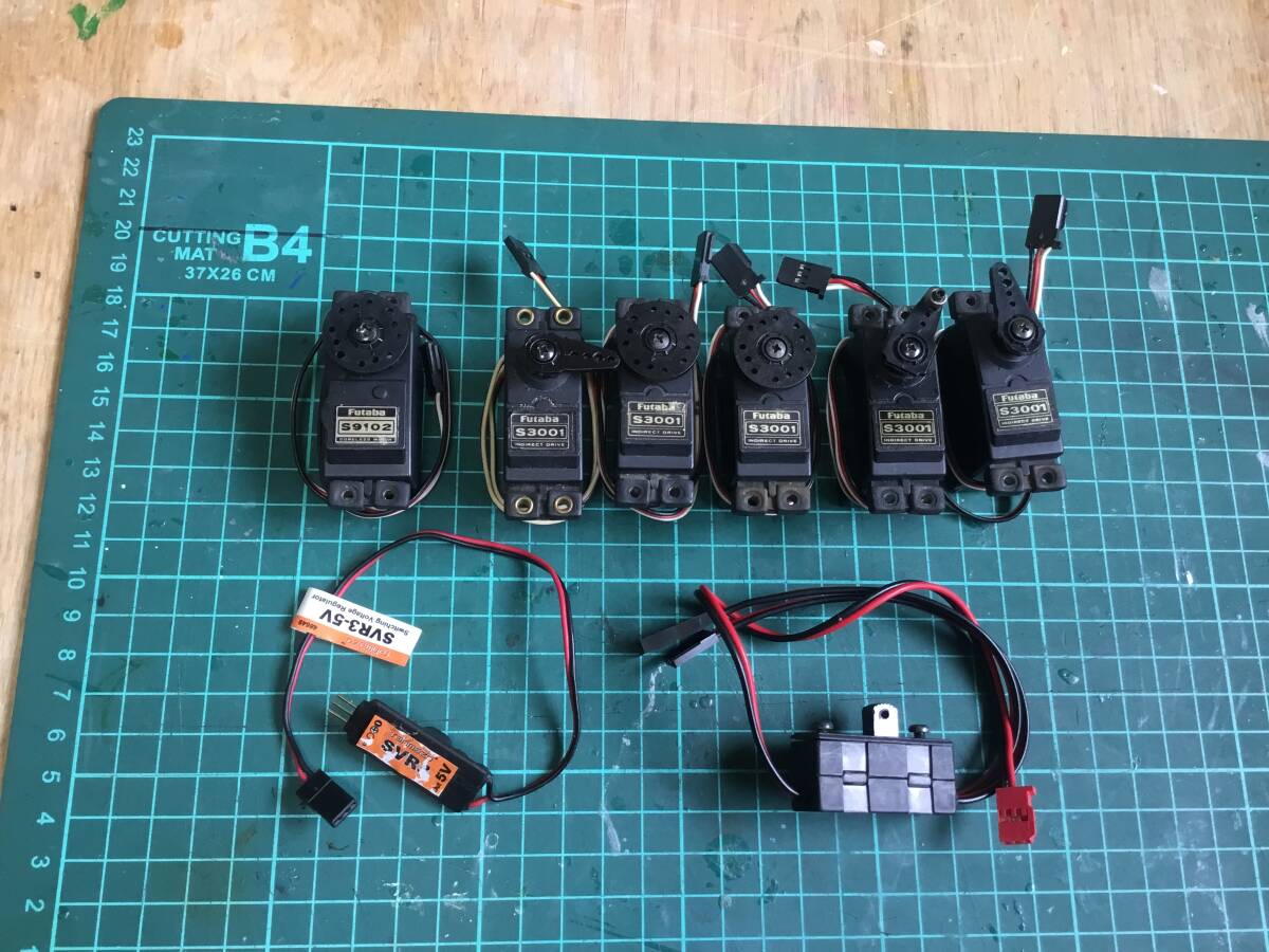 フタバ　CD700サーボ　中古 フタバ CD700サーボ 中古 FUTABA HPS-CD700サーボ（ドリフトカー