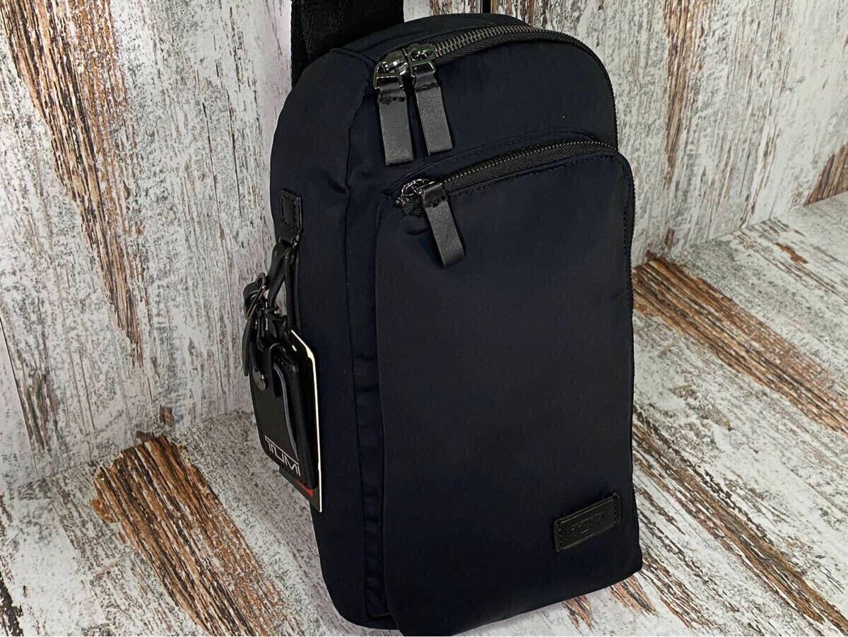 極美品　TUMI トゥミ サラトガ ボディバッグ ショルダー 黒 ブラック 2025年最新】tumi サラトガの人気アイテム - メルカリ