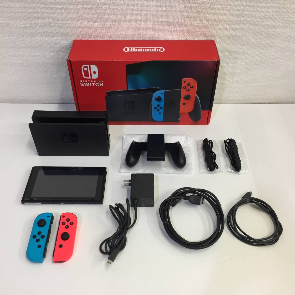 任天堂 Nintendo Switch HAD-S-KABAA [ネオンブルー・ネオン