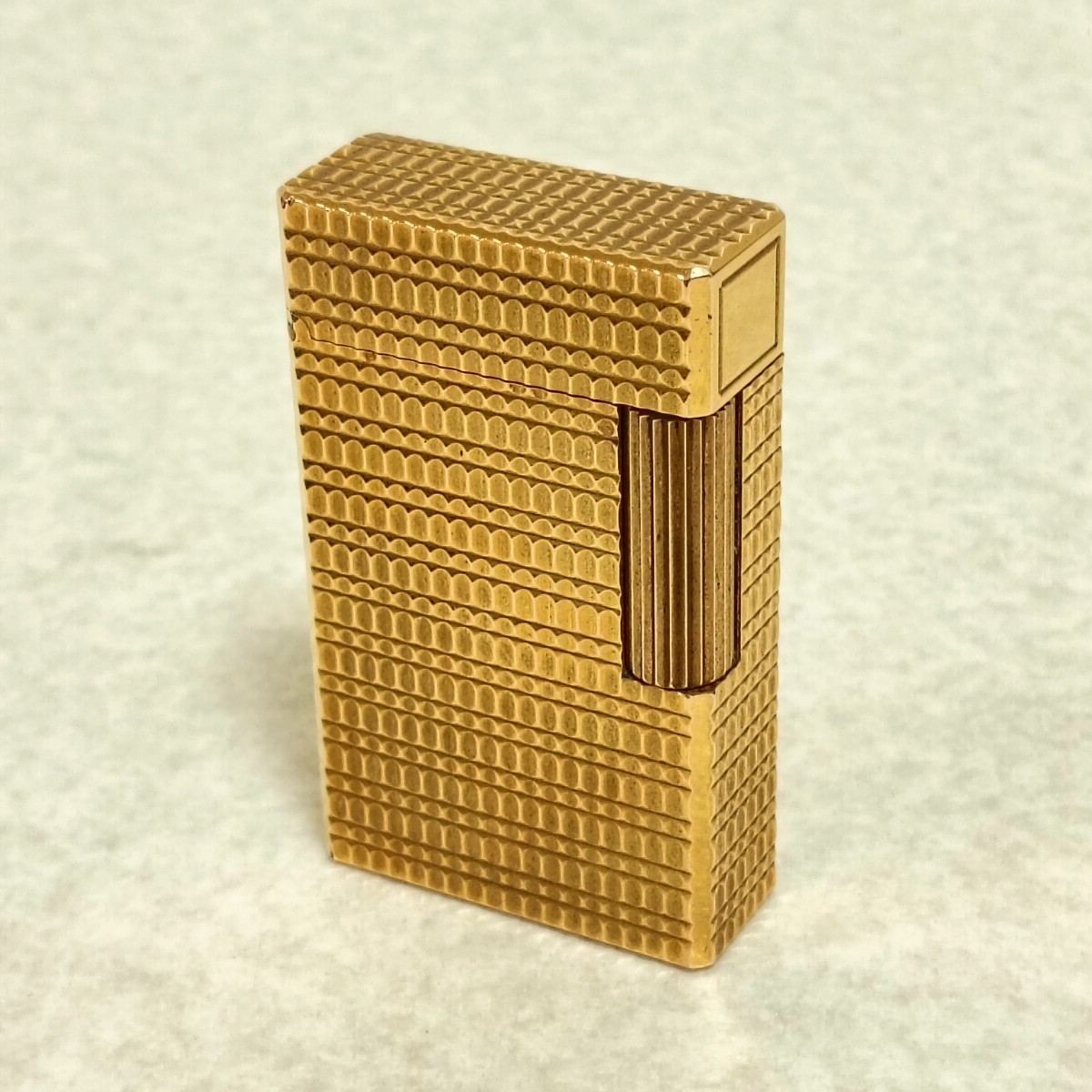 st Dupont  格子柄  ライター　20μ   ヴィンテージ st Dupont 格子柄 ライター 20μ ヴィンテージ st Dupont 格子柄