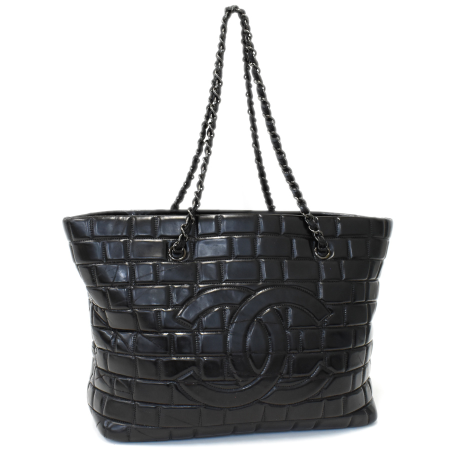 1円スタート【美品】レア　シャネル Chanel エナメル パテント ハンドバッグ ショルダーバッグ ブラック ○売り切り1円スタートCHANEL シャネル 二つ折り財布 エナメル