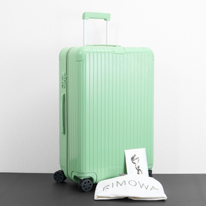 RIMOWA リモワ Essential Check-IN L エッセンシャル チェックインL 85L 4輪 TSAロック バンブー ライトグリーン系 スーツケース キャリー