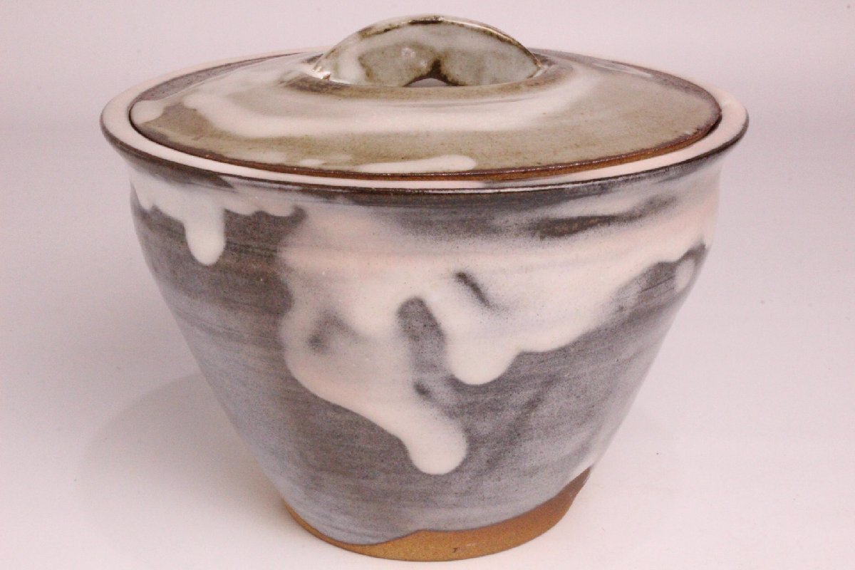 【美品】茶道具・蓋置・萩焼サザエ｜守繁徹造・共箱・共布・略歴付き 茶道具 萩焼 十二代 坂高麗左衛門 坂達雄作 兎亀香合 共布