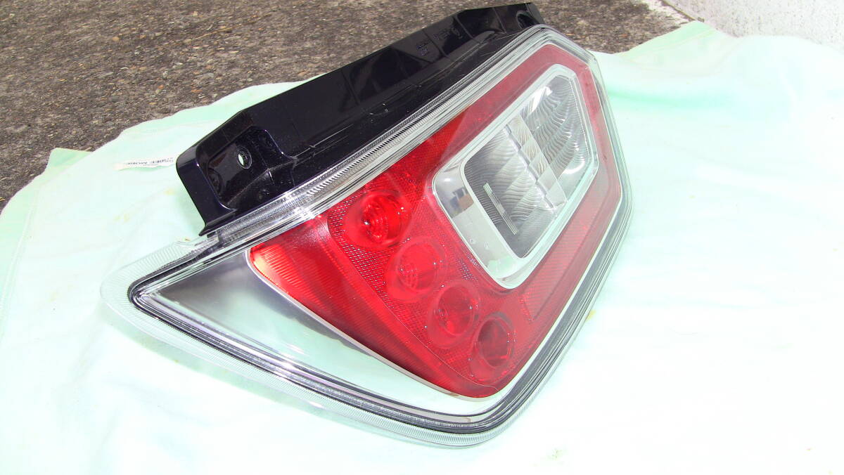 ワゴンR テールランプユニット　左　レフト ワゴンR テールランプユニット 左 レフト