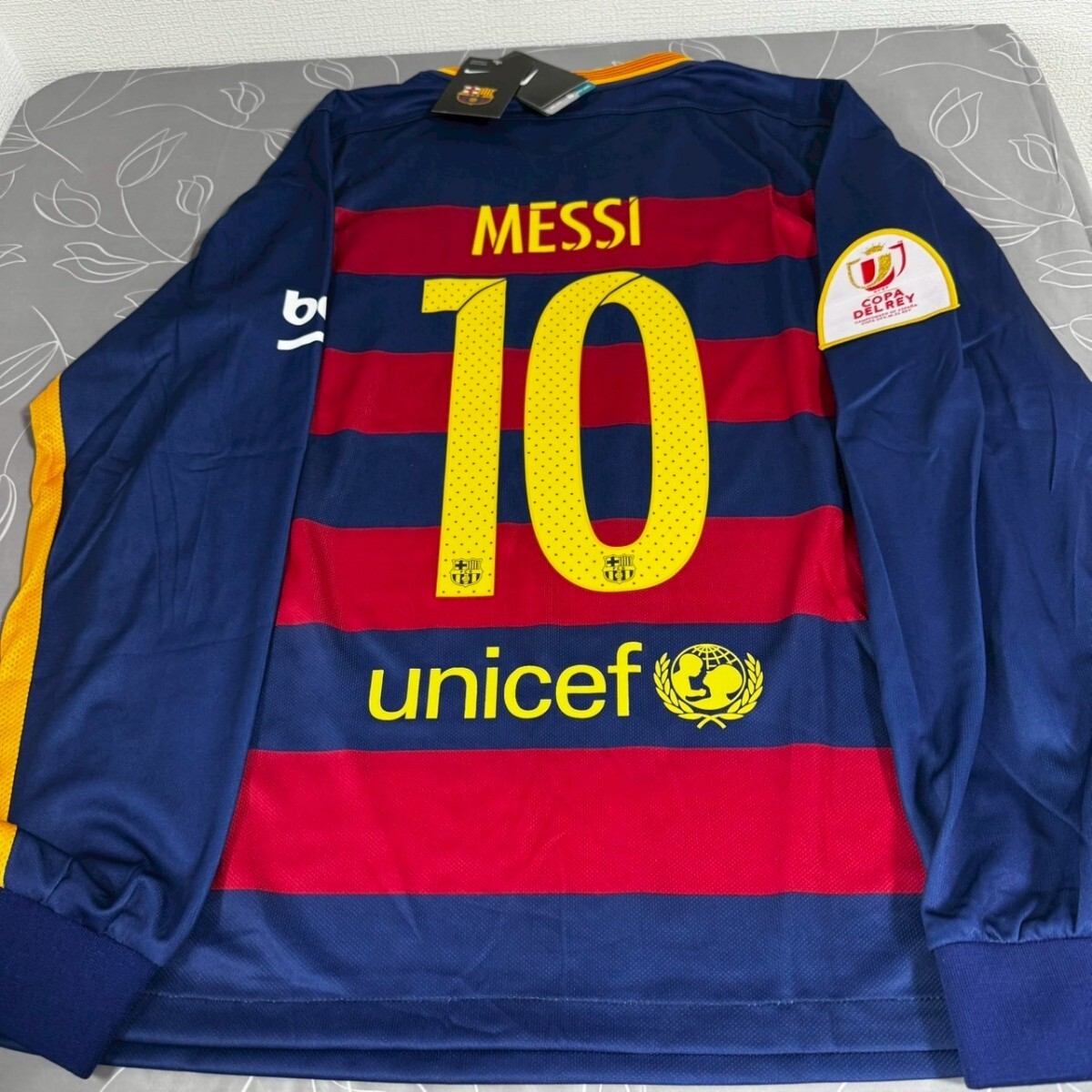 新品未使用‼️バルセロナ　メッシ　ユニフォーム　Lサイズ 15/16 バルセロナ公式 メッシ ユニフォーム Lサイズ ホーム