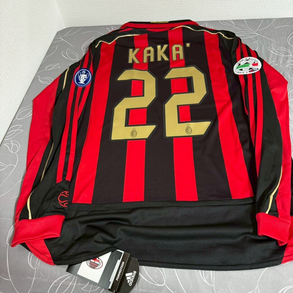 タグ付【正規品】カカ　ACミラン　オーセンティックパッチ付き　ユニフォーム タグ付【正規品】カカ ACミラン オーセンティックパッチ付き