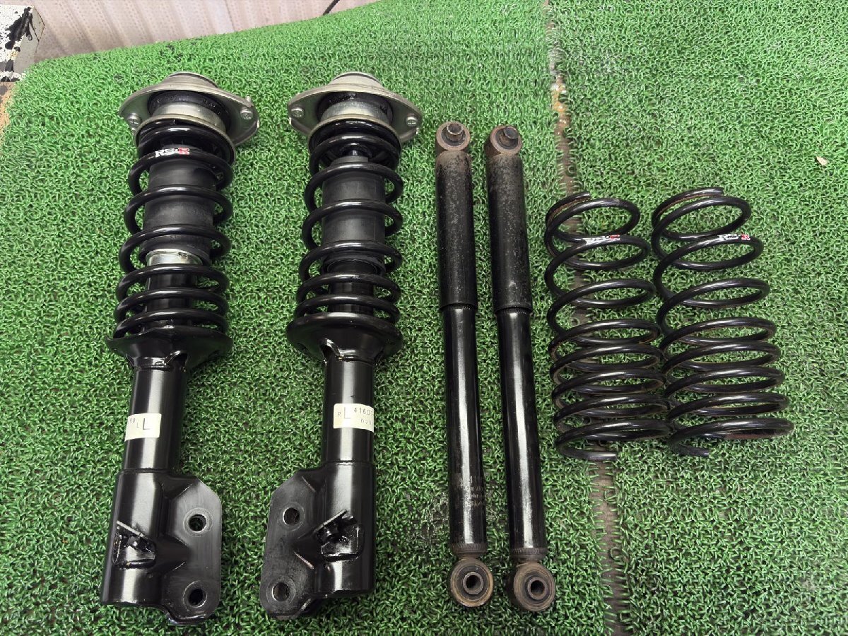 RS-R ダウンサスペンション未使用 RSR RS-Rダウンサス BRZ ZD8/FR R3/8〜 S 6MT車 F067D