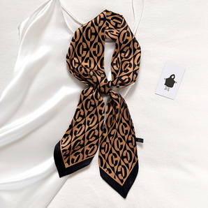 【JS-18】新品レディース スカーフ ストール巻き方 首元 おしゃれ 飾りシルク風 鋭角 多機能ネッカチーフ ブラウン