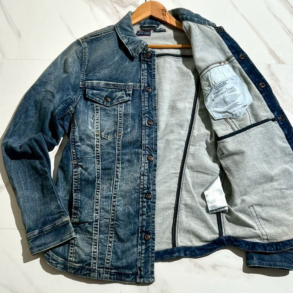 希少3XLサイズ相当/美品 【DIESEL】Gジャン レザー切替 本革 ロゴ刻印 楽天市場】☆DIESEL ディーゼル レディース☆羊革 本革 スタッズ