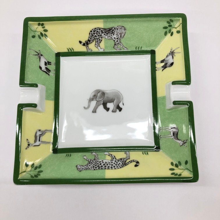 エルメス 灰皿 象 グリーン レア ビンテージ 柄 20×16cm Hermes エルメス 灰皿 象 グリーン レア ビンテージ 柄 20×16cm Hermes