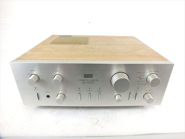 サンスイ　Sansui AD-D607F アンプ SANSUI AU-D607F EXTRAの仕様 サンスイ