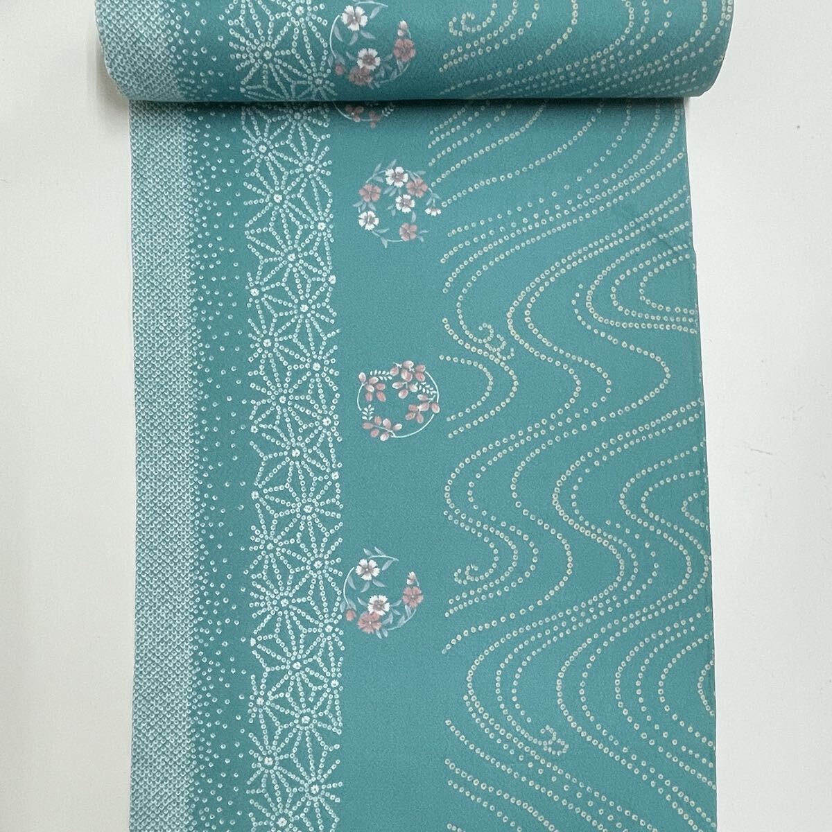 新品★﻿小紋 着尺 反物 リメイク-5 新品】【東レシルック】小紋 単衣仕立上がり「雪輪に秋草