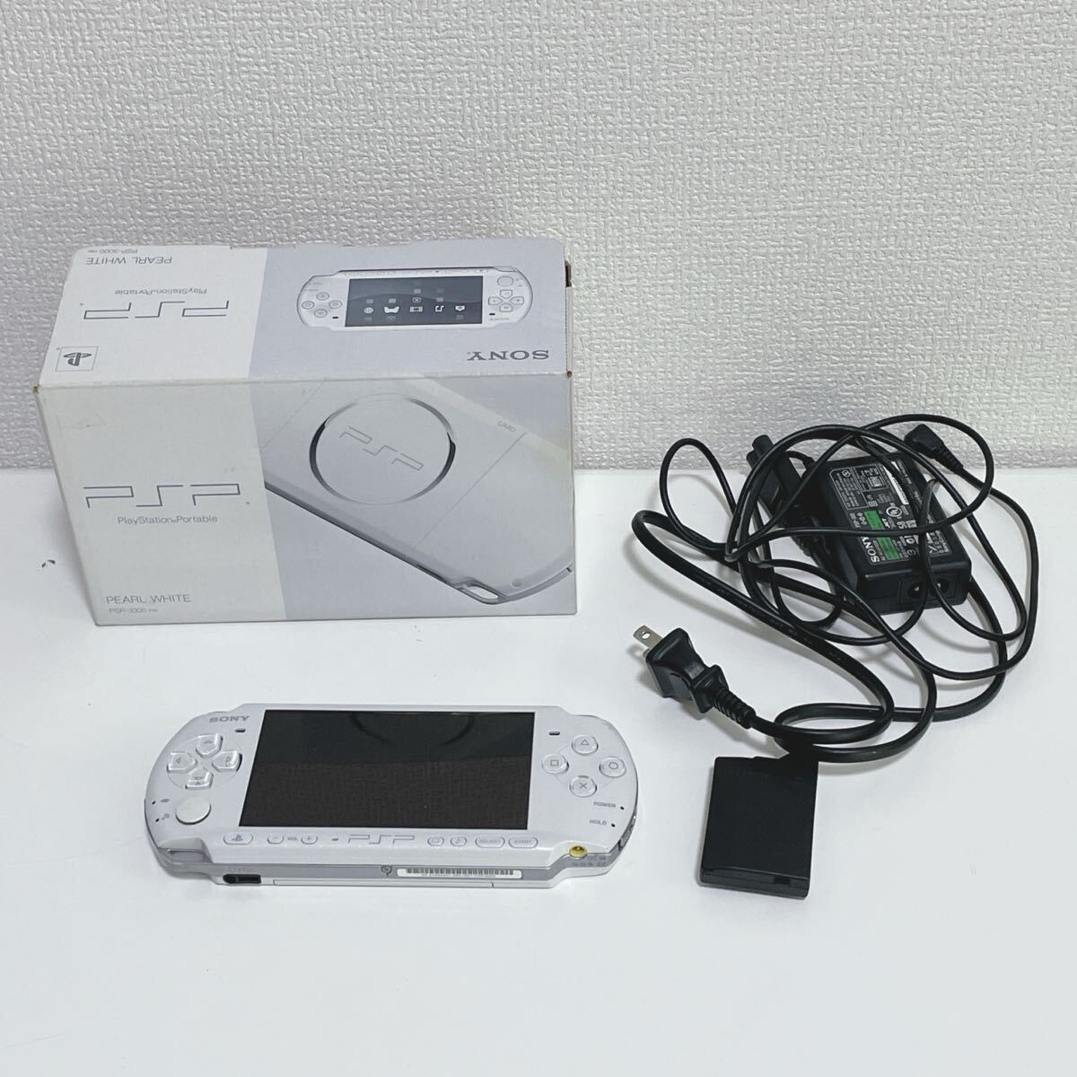 SIE PSP プレイステーション・ポータブル パール・ホワイト PSP