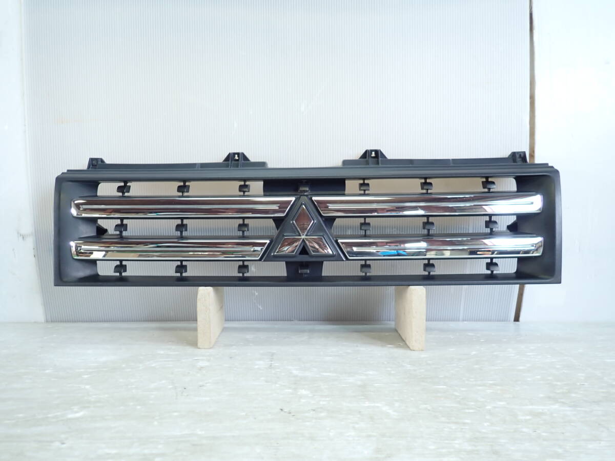 H53A/H58A 後期 パジェロミニ 純正 フロント グリル 7450A531