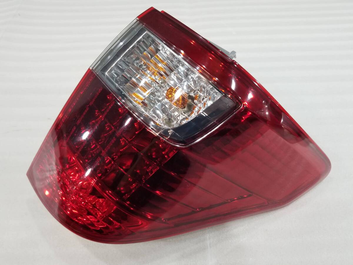 美品 20ヴェルファイア 純正テールライト テールランプ 左右セット 即日発送 2025年最新】Yahoo!オークション -ヴェルファイア テールランプ