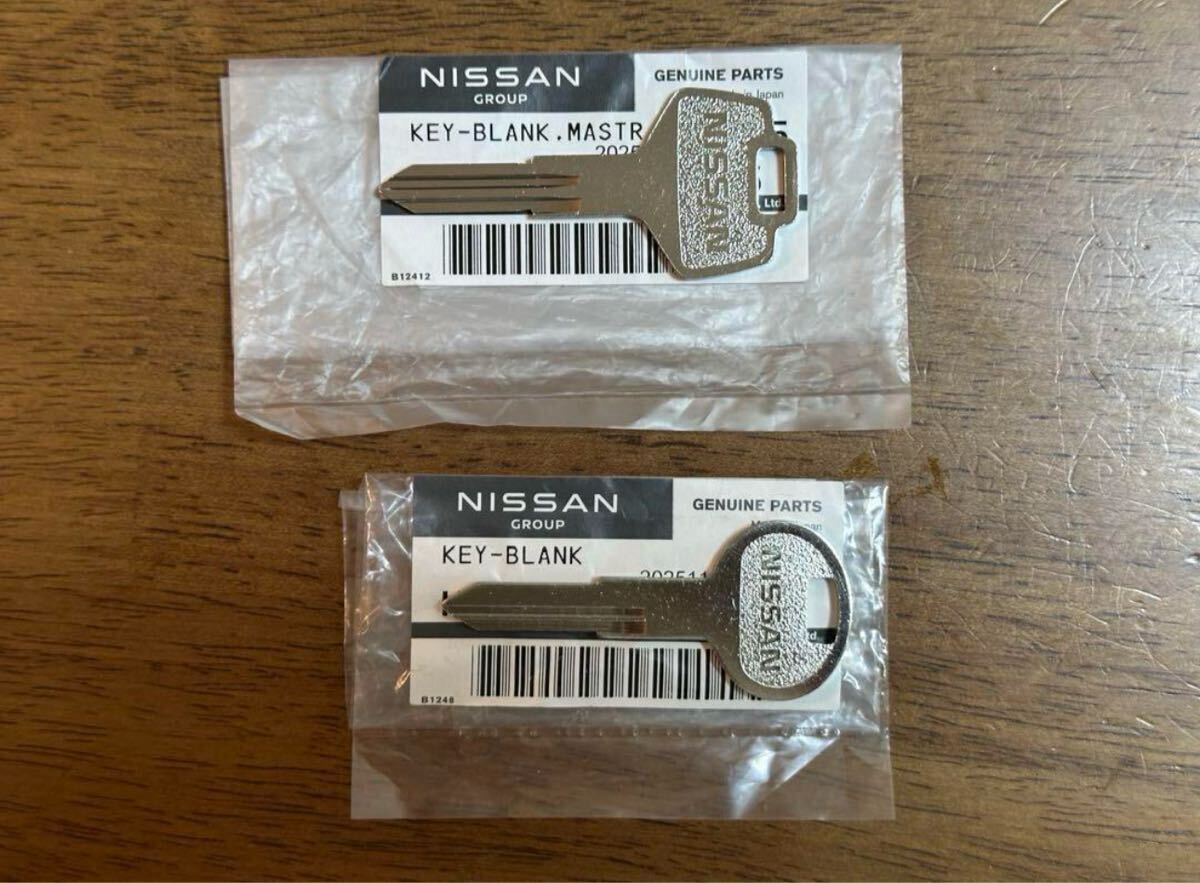 R32 スカイラインGT-R用　メーカー純正メインキー R32 GT-R 純正キー 当時モノ - メルカリ