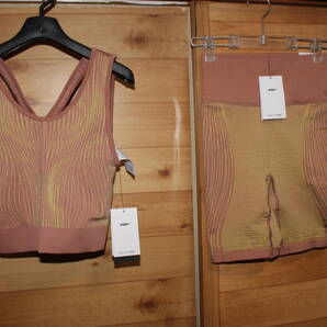 未使用 レディースM ナイキNIKE ヨガ YOGA トレーニングウエア 上下セットアップ 送料無料