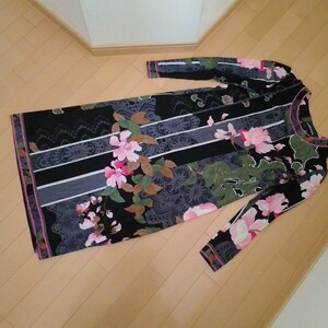 LEONARD レオナール ワンピース 花柄 Mサイズ 毛60% 絹40%