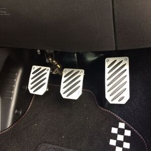 FIAT 500S 取付例あり 高品質 純正風ハイセンスアルミペダルMT用 数量限定 ペダルカバー カー カー用品 車用品