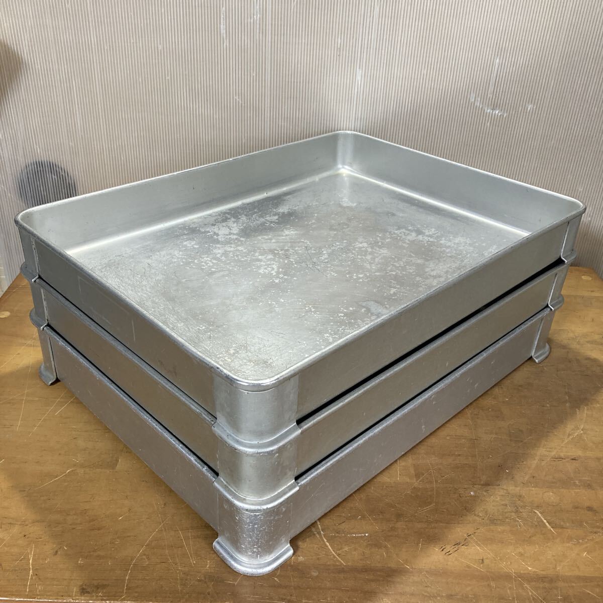 アカオアルミ 番重 バット 3点セット まとめ売り 蓋付き 調理道具 Y2003 2025年最新】Yahoo!オークション -アルミ バットの中古品・新品・未