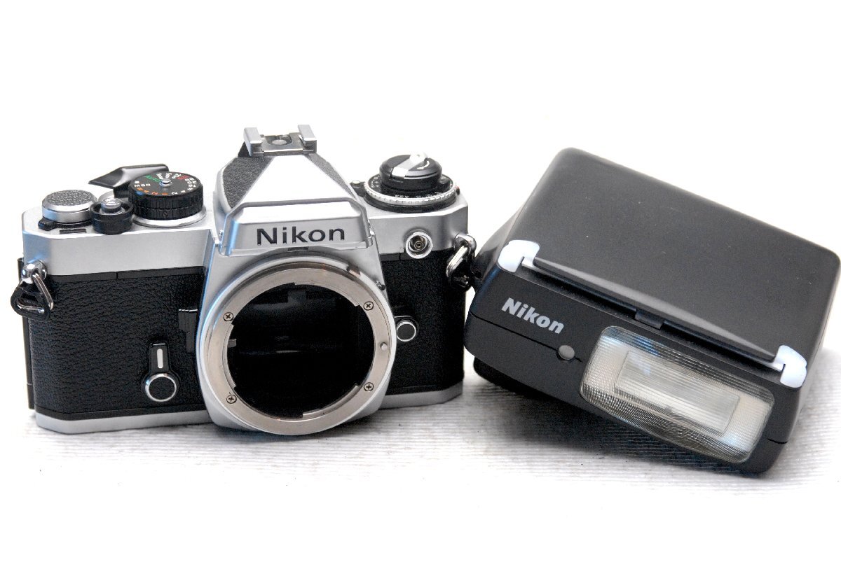 Nikon FE 極美品　元箱、説明書付き Nikon FE 極美品 元箱、説明書付き Nikon FE 極美品 元