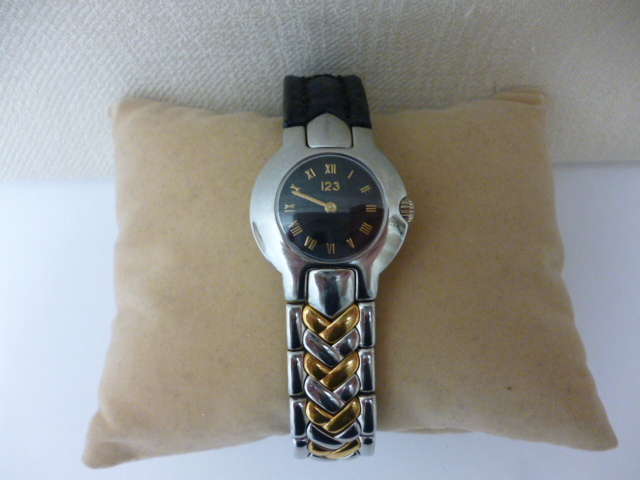 ジャンク品 VERSACE レディース 腕時計 楽天市場】［大人気モデル］［入手困難］［VERSACE