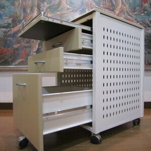 良品 cyber-com.サイバーコム スチール 脇机 袖机 サイドデスク スチール サイドテーブル キャビネット ★818