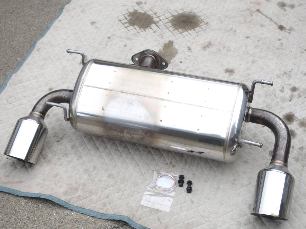 Yahoo!オークション -「brz stiマフラー」の落札相場・落札価格