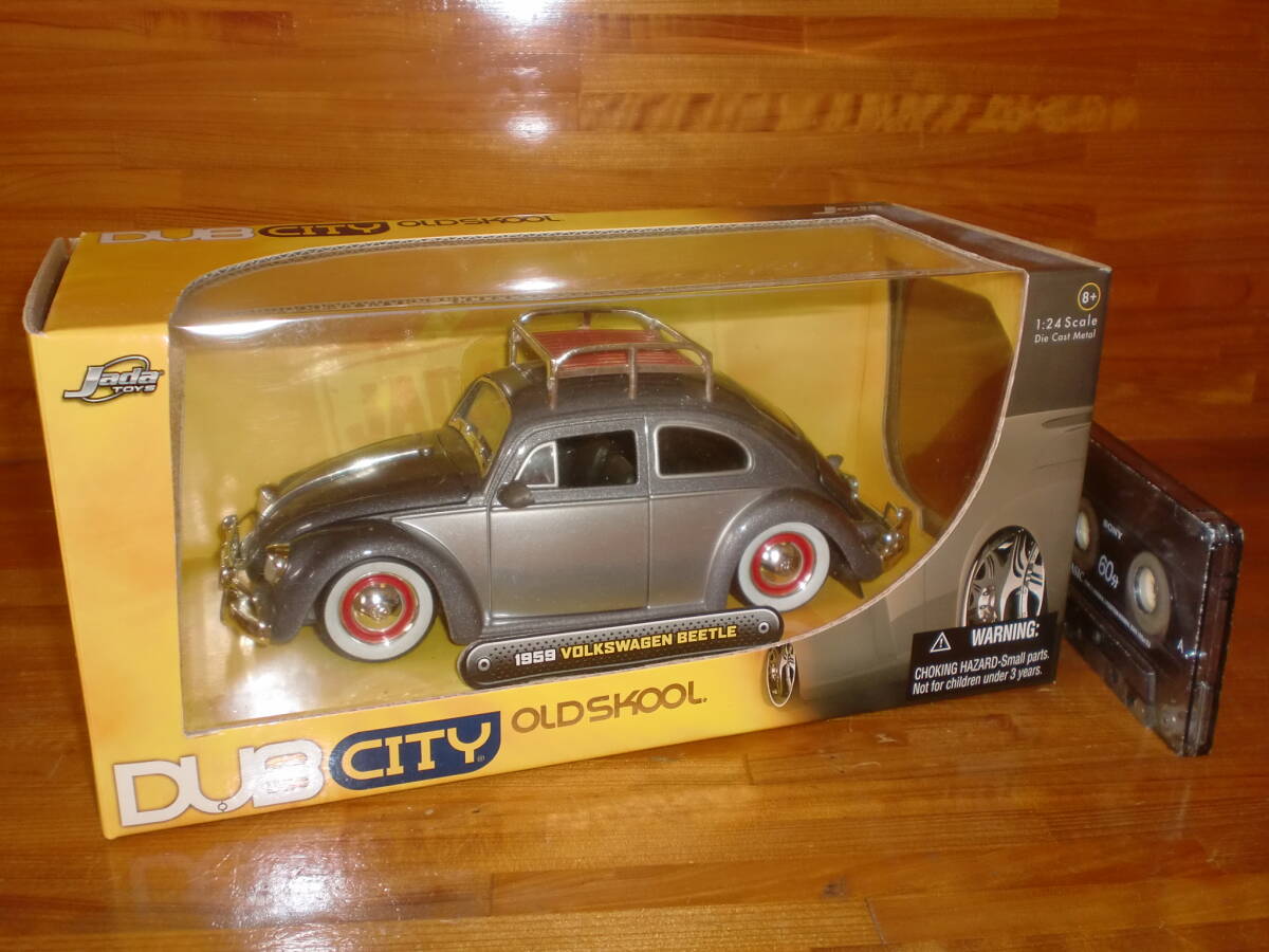 ２台紅白セット jada toys　フォルクスワーゲン　ビートル 2台紅白セット jada toys フォルクスワーゲン ビートル 2台紅白