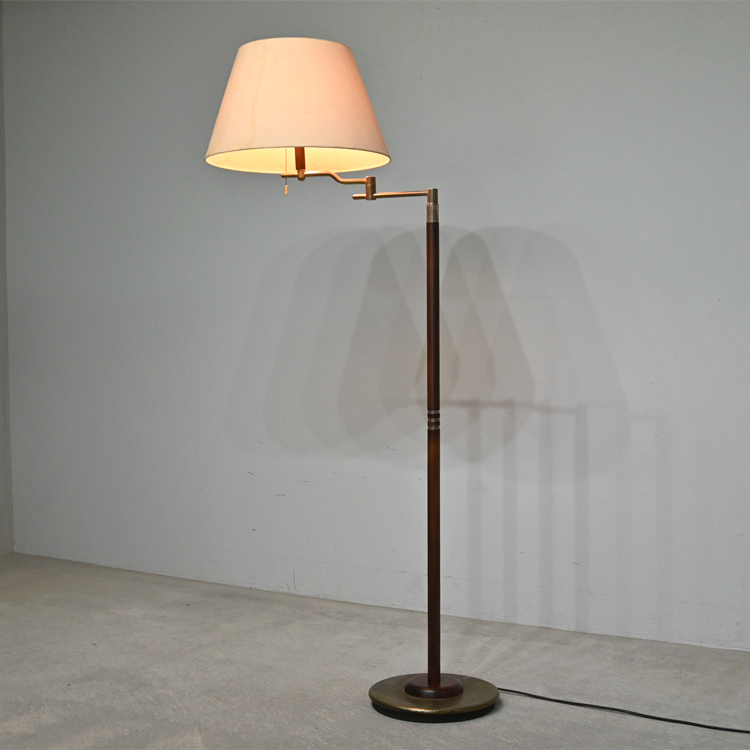 Yahoo!オークション -「idc大塚家具」(フロアスタンド) (照明)の落札