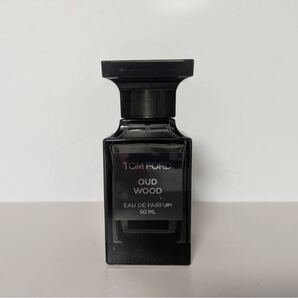 トムフォード ウードウッド オードパルファム EDP 50ml 残量約8割 香水 Tom Ford Oud Wood Eau de Parfum 50ml About 80% Full Perfume