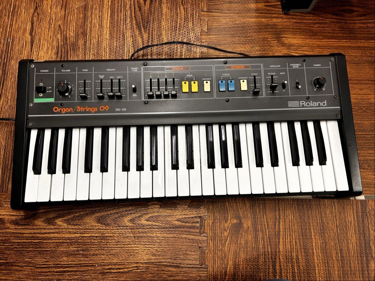 b*n様 【名機　希少】Roland アナログ ヴィンテージ シンセサイザー S 珍しい希少なシンセ、Roland SH-7！ – DTMers