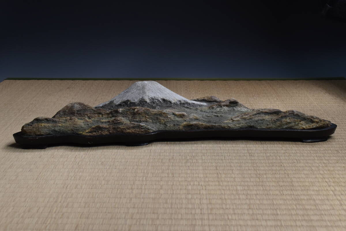 2025年最新】水石の原石特集 | 自然の美しいフォルムを体感できる水石