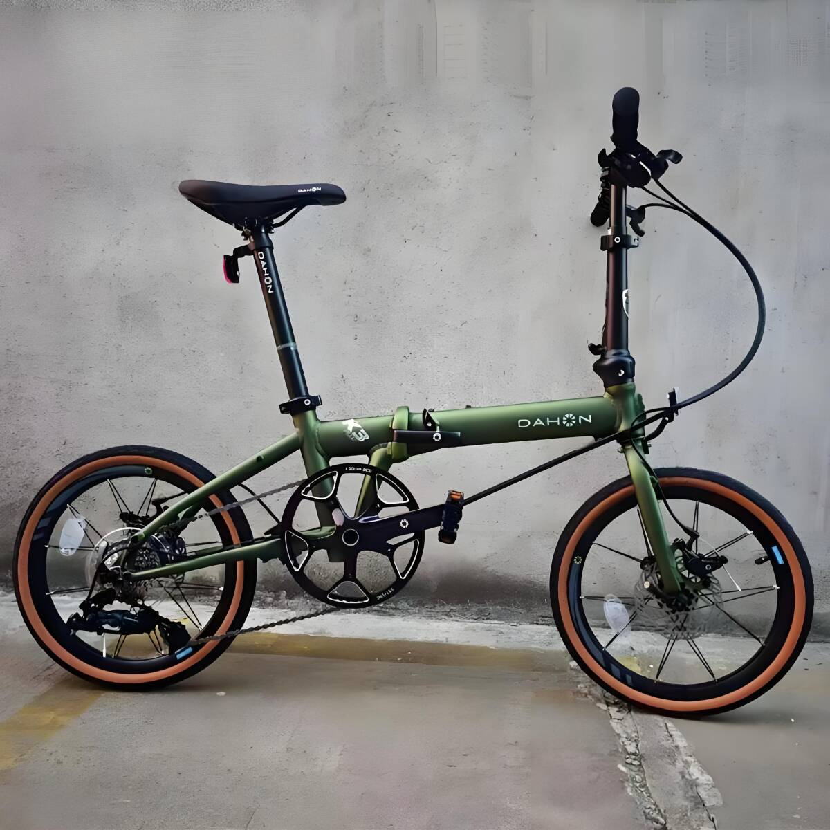 DAHON ダホン glomar 折りたたみ自転車[中古] DAHON ダホン glomar 折りたたみ自転車[中古] 楽天市場】ダホン