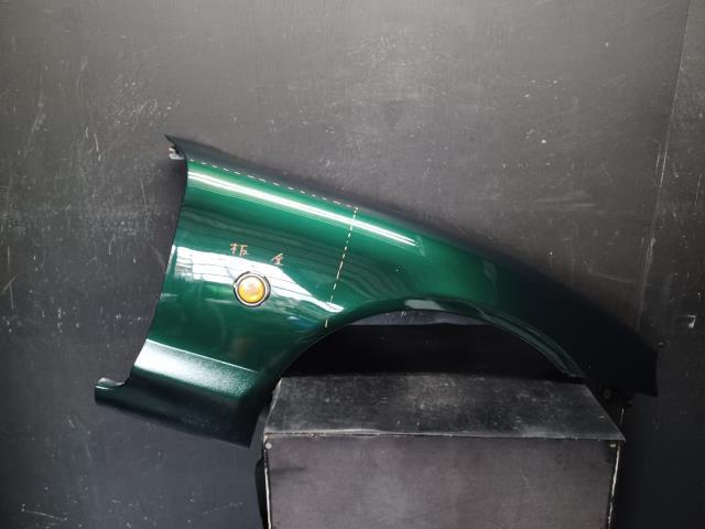 1 後期 NB8C ロードスター RS フロント右フェンダー 商品説明、送料は説明文に記載しています。☆ 2025年最新Yahoo!オークション -ロードスター nb フェンダー(パーツ