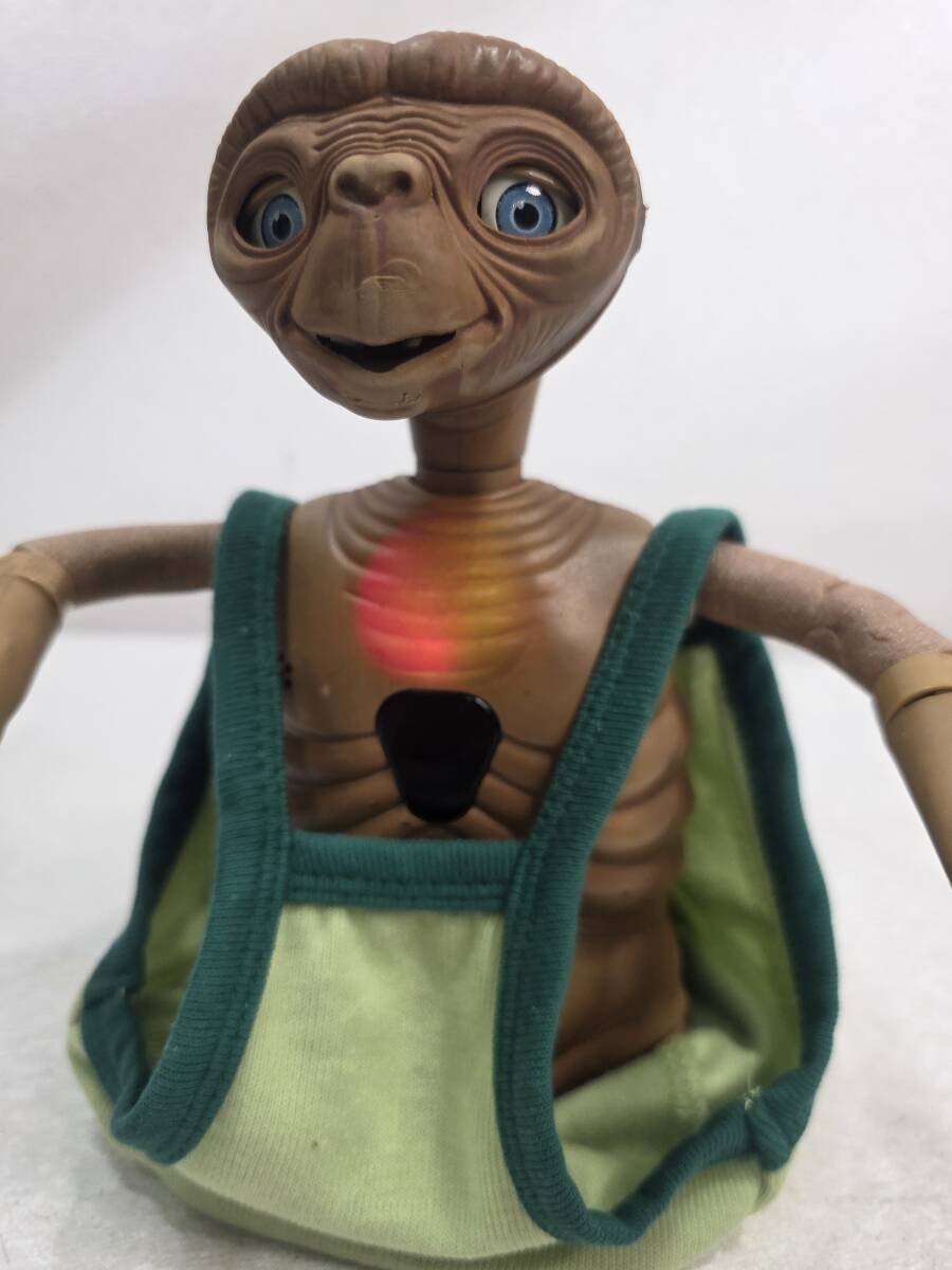 ET トーキングフィギュア　E.T. 未使用品 2001's / E.T. / THE EXTRA-TERRESTRIAL / TOYSRUS / GERTIE