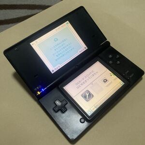 送料無料 ニンテンドーDSi 本体 ブラック TWL-001 NDSi DSi NINTENDO DS ニンテンドーDS i NDS 任天堂 ニンテンドー