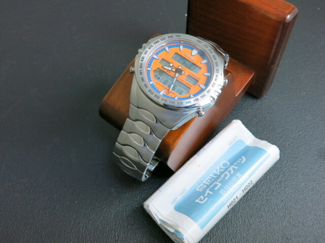 SEIKO GIUGIARO ダイバー クォーツ 箱付き メンズ 腕時計 SEIKO GIUGIARO ダイバー クォーツ 箱付き メンズ 腕時計 SEIKO