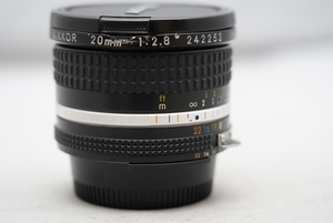 ☆単焦点・広角レンズ☆ ニコン Ai-s ニッコール 20㎜ F=1:2.8 NIKON Ai-s NIKKOR 20 2.8 大人気のマニュアルレンズ お見逃しなく