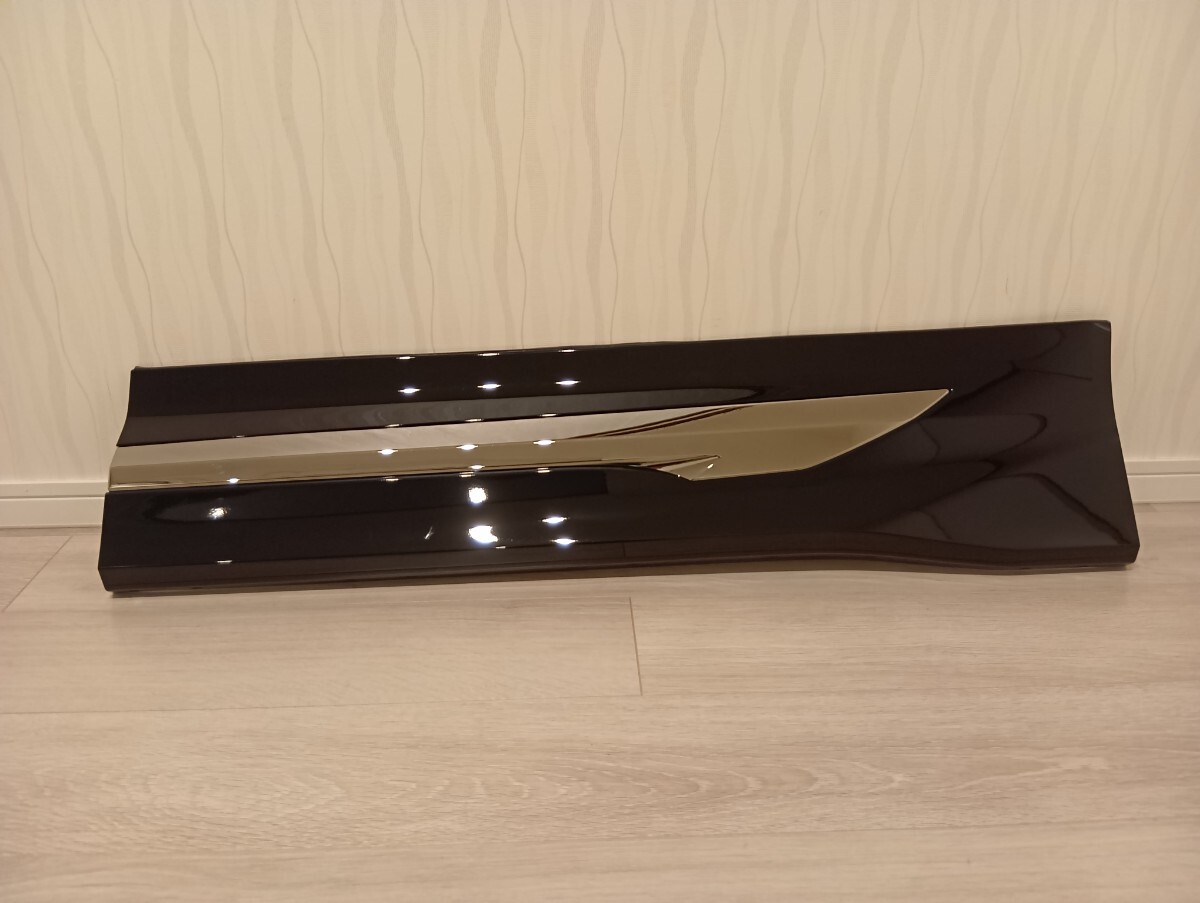 未使用 右一式　アルファード　ヴェルファイア　サイドスカート 070 モデリスタ 新品未使用 モデリスタ アルファード ヴェルファイア 右 サイド