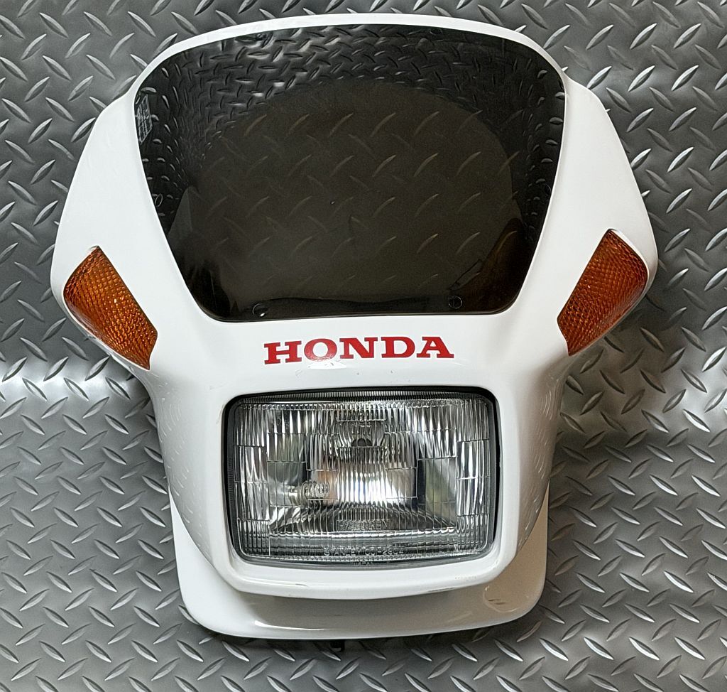 VT250Fe mc08 フロントカウル 当時物!VT250FEインテグラMC08ウイングスペシャルエディション純正