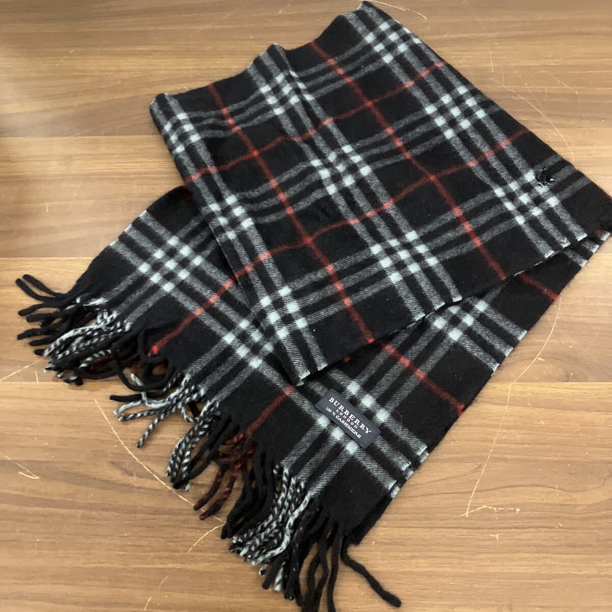 価格変更 【未使用タグ付き・送料無料】 バーバリーズ シルク100 ノバチェック 楽天市場】BURBERRY(バーバリー）マフラー ノバチェック ブルー