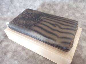 【新品】高級クロコダイル財布 ブラック&ブラウン 縞柄 ヘンローン社製 28万円相当 プレゼントにも◎ 木箱付き