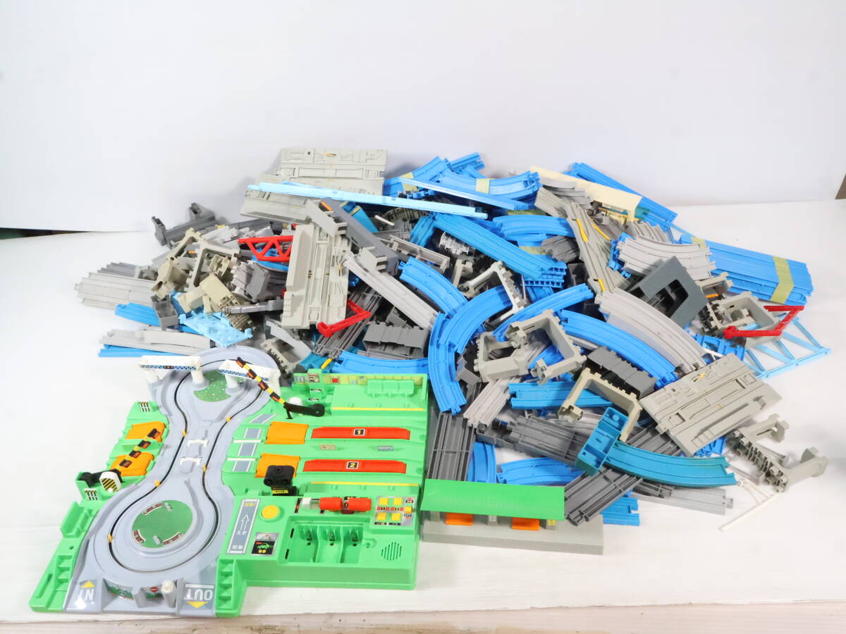Yahoo!オークション -「プラレール 大量 セット」の落札相場